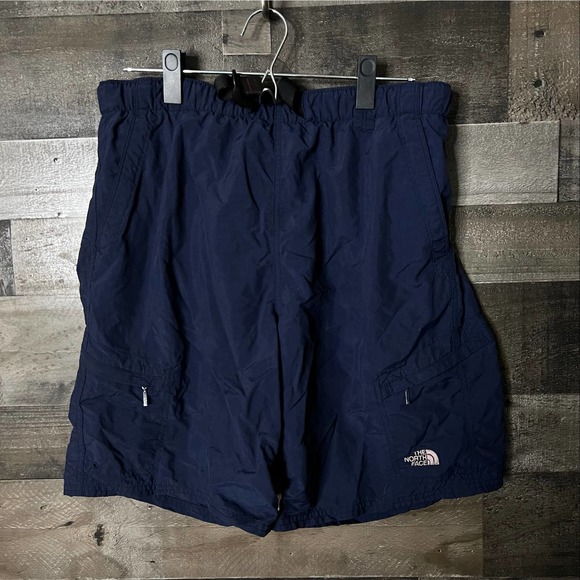 SOLD The North Face Belted Shorts Mens Medium - Picture 1 of 3